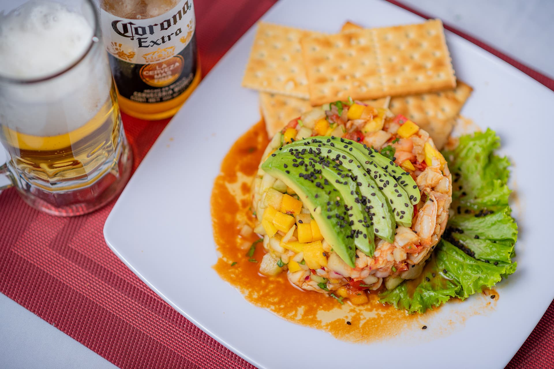 10% de descuento en consumo mínimo de $250 por persona